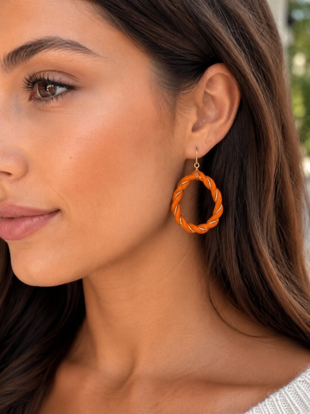 Rhea Cut-Out Teardrop Twist Earrings | Women's Statement Jewelry